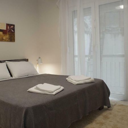 Modern Apartment, Excellent And Vibrant Location!! Aten Exteriör bild